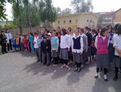Sbs'de Rahatsızlanan Öğrenci, Hastanede Öldü!