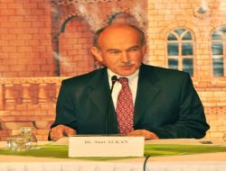Dr. Suat Alkan'dan Bediüzzaman Konferansı