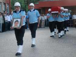 Trafik Kazasında Ölen Polis Memuru Törenle Memleketine Uğurlandı