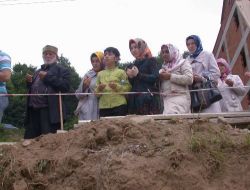 Giresun'da 120 Yataklı Kız Öğrenci Yurdunun Temeline İlk Harç Dualarla Atıldı