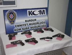 Gece Operasyonuyla Silah Kaçakçılarına Darbe