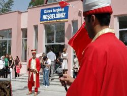 Komek'ten 'emeğin Ve Sanatın Güzellikleri Sergisi'