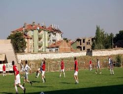 Garnizon Ve Veteranlar Berabere