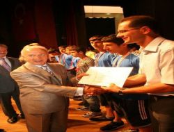 Vali Atış: Çocuklara Sahip Çıktıkça Birileri Sinirleniyor, Beni Tehdit Ediyor!.
