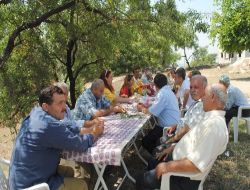 Manavgat'ta Köylülere Çevre Eğitimi Verildimanavgat Yukarıışıklar Köylüleri, Doğanın Korunması Ve Su İsrafı Konusunda Bilgilendirildi