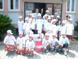 Öğrenciler Atık Pilleri Geri Dönüşüm İçin Topladılar