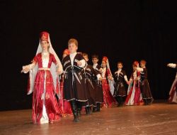 Minik Kafkas Ekibinin Gösterisi Büyük Beğeni Kazandı