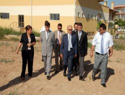 Vali Atış: Kimsesiz Çocuklar 'sevgi Evleri'yle Sorumluluk Sahibi Olacak