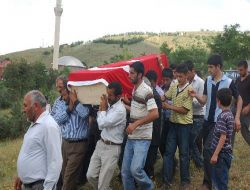 Tunceli'de İntihar Eden Er Mehmet Ekinci Muş'ta Toprağa Verildi