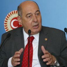 CHP'den Başbuğ'a...