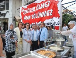 Mhp Konak Şehitler Anısına 2 Bin Kişilik Lokma Döktürdü