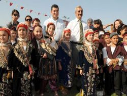 Öğrenciler Eğitim Şenliğinde Hünerlerini Sergiledi