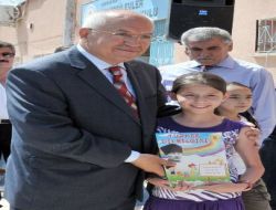 Yenimahalle'de Çocuklara 45 Bin Tatil Kitabı