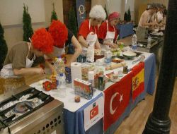 Saü'lü Öğrenciler İspanya'daki Yemek Yarışmasında 3. Oldu