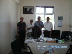 Kızılay'dan Sinop Üniversitesi Öğrencilerine Deri Mont Hediyesi