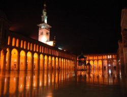 Şam'da Bulunan Emevi Camii'ni Her Gün 10 Binlerce İnsan Ziyaret Ediyor!.