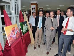 Kursiyerlerin Yağlı Boya Tabloları Ressamlara Taş Çıkarttı