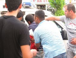 Ambulans Gecikince, Yaralıyı Hastaneye Polis Götürdü