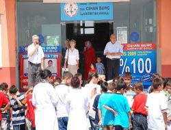 Ceyhan'da 40 Bin Öğrenci Karne Aldı