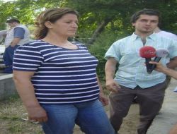 Üniversiteli Genç, Annesi ve Kardeşinin Gözü Önünde Bıçaklandı