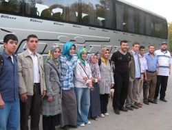 Kihmed İmam Hatip Öğrencilerini Dil Kursu İçin Suriye'ye Gönderdi