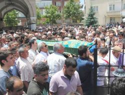 Karne Sevinci Yarım Kalan Liseli Reyhan Gözyaşlarıyla Toprağa Verildi