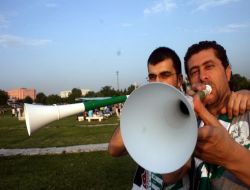 Vuvuzela Türkiye'de Yaygınlaşıyor!.