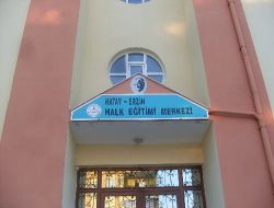 Erzin Hem Mahkeme Kararıyla Başka Binaya Taşınmak Zorunda Kaldı