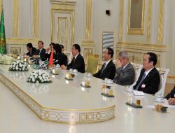 Türkmenistan İle Çin Ekonomik İşbirliğini Geliştiriyor!.