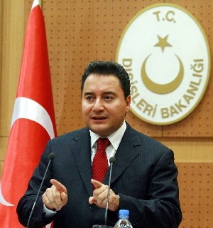 Dışişleri Bakanlığı, Rabia Kadir 'in Türkiye'ye geldiği iddialarını yalanladı