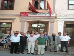 "Namussuz Ve Alçak Kelimelerini Yan Yana Kullanan Tek Başbakan Erdoğan'dır!"