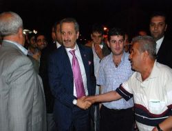 Bakan Çağlayan, Muş'ta Köz Çayı İçti
