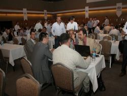 Ortadoğu Ülkeleri İle İkili İş Görüşmelerine Yoğun İlgi