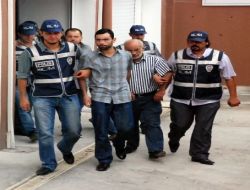 İzmir'de 'DAYI' Lakaplı Elebaşının Çetesi Yakalandı!