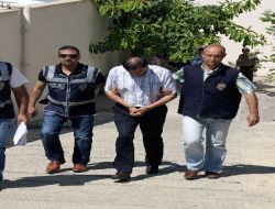 Polis, Ölümlü Kazaya Karışan Sürücüyü, Plakasındaki Kırıktan Buldu