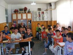 Senirkent'te Yaz Kur'an Kurslarında Bilgisayar Ortamında Eğitim Veriliyor