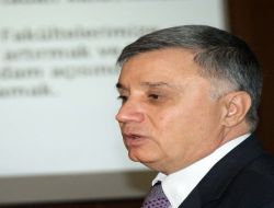 Çü Rektörü Akınoğlu: Eczacılık Fakültesiyle Üniversitemizde Sağlık Kompleksi Tamamlanmış Olacak