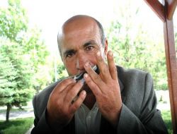 Tarakla Zurna Sesi Dinleten Vatandaşın Besteleri Beğeni Topladı