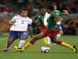 Kamerun: 0 - Hollanda: 1