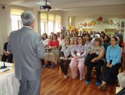 İnegöl'de Anaokulu Öğretmenlerine Hizmet İçin Eğitim Semineri Verildi