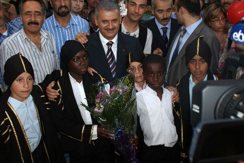 THY'nin ilk Toronto seferine 'kolbastılı' karşılama..