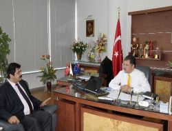 "Niyazi Mısri'ye Sahip Çıkmalıyız"