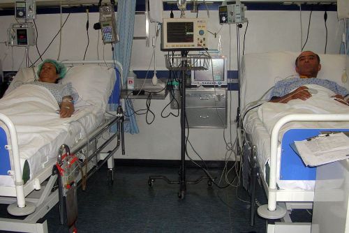 16 yıllık hayat arkadaşına karaciğerini verdi!