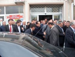 Şehit Babası, Gerekirse Ankara'da Ameliyat Ettirilecek!