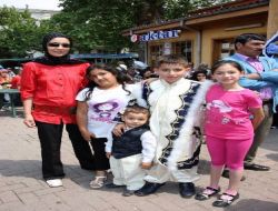 55 Çocuk Esnafın Desteği İle Erkekliğe İlk Adamı Attı