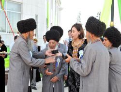 Türk Şirketleri, Türkmenistan'da Konut İnşa Ediyor