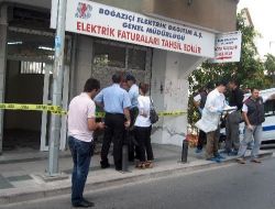 Soyguncular Elektrik Parasını Alarak Kayıplara Karıştı