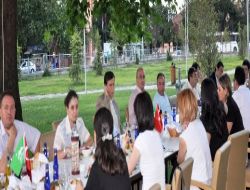 Gönüllü Sağlıkçılar Yemekte Buluştu