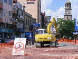 Çanakkale İskele Meydanı Kazı Çalışması Sebebiyle Trafiğe Kapatıldı