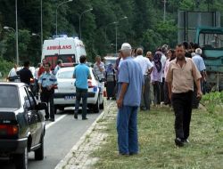 Hasta Taşıyan Ambulans Kaza Yaptı